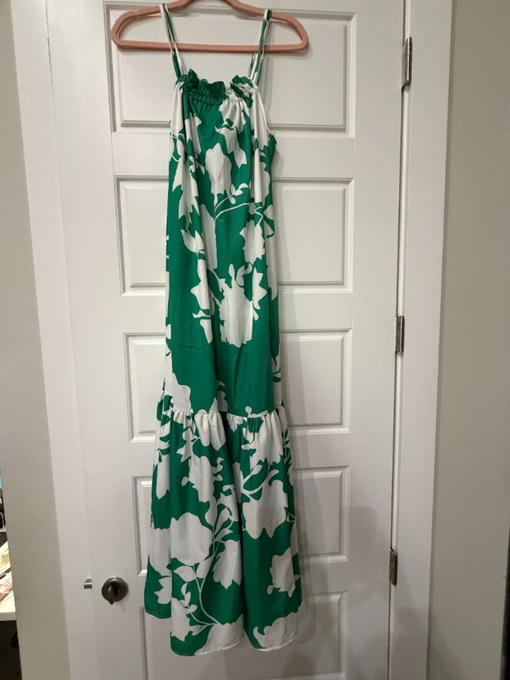 Green & White Floral Spaghetti Strap Maxi Dress (Medium)